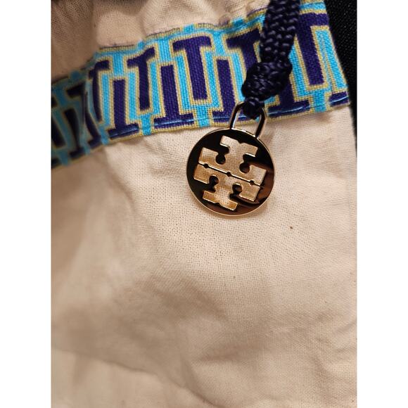 Tory Burch Ecru Canvas Gold Logo Charm 12x15" Dust Bag Small Travel Pouch - Picture 3 of 3